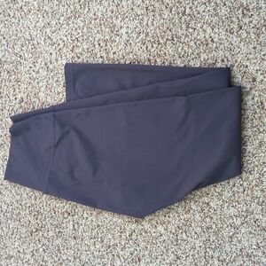 Everlane ReNew leggings